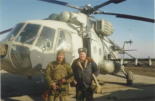 Тот самый Братишка. Звезда Героя России. «Братишка» таким негласным позывным десантники, которых он спасал, окрестили Сергея Вячеславовича Палагина, пилота многоцелевого вертолета Ми-8 МТ. И