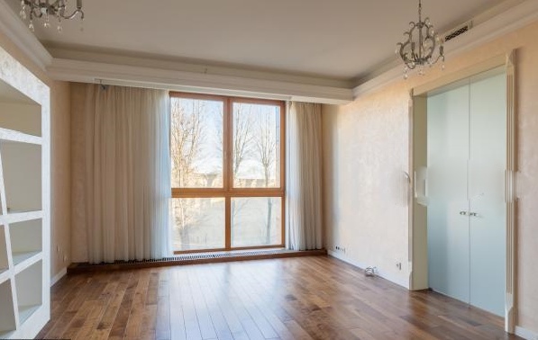 Фото: СПб. Петроградский р-н,. ул. Ждановская 29.<br><br>Продается 1 к.кв., 56 м2., жилая 27 м2, кухня 16 м2, 4/7 этажного дома класса Luxe, 2009г., кирпично-монолитный, ЖК 