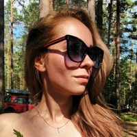 Анна Тихонова